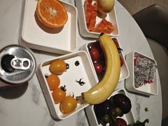 -涨巢·潮玩水疗局