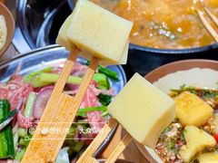 -黔三一夺夺粉酸汤火锅(百信店)