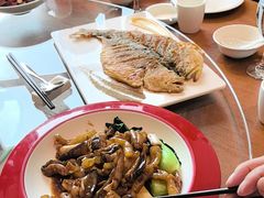 -赶海部落海鲜城(海阳路店)