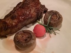 -食间牛排(重庆路万达店)