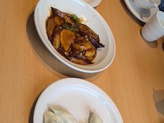 -关东小磨东北菜(上海长风大悦城店)
