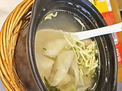 -馋三尺蟹粉小笼(人民广场店)