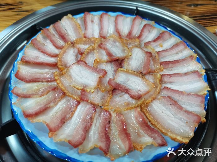 老字号特色藏餐(香格里拉古城店)烤藏香猪肉图片