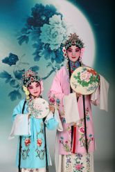-华韵京剧摄影(洋桥角门东店)