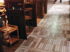 -爱碗亭·鲜炒湖南菜(壹城中心店)