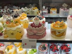 -花花卷卷·鲜食蛋糕(泉屋店)