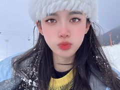 -丝绸之路山地度假区滑雪场