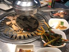 -韩聚屋韩国烤肉餐厅(新北万达店)