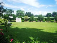 -侯臣咖啡文化村