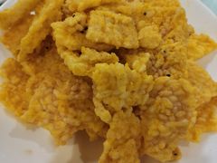 咸蛋黄锅巴-红城阁·上海味道(四平路店)