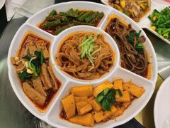 -令氏家外家周礼食府(桥南店)