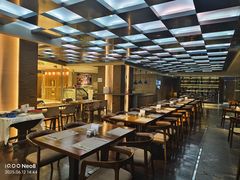 -BLU 全日制餐厅(上海安曼纳卓悦酒店)