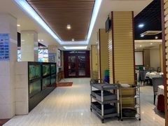 -越百海海鲜蒸锅(乐山店)