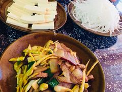 -苗湘食府(十年店)