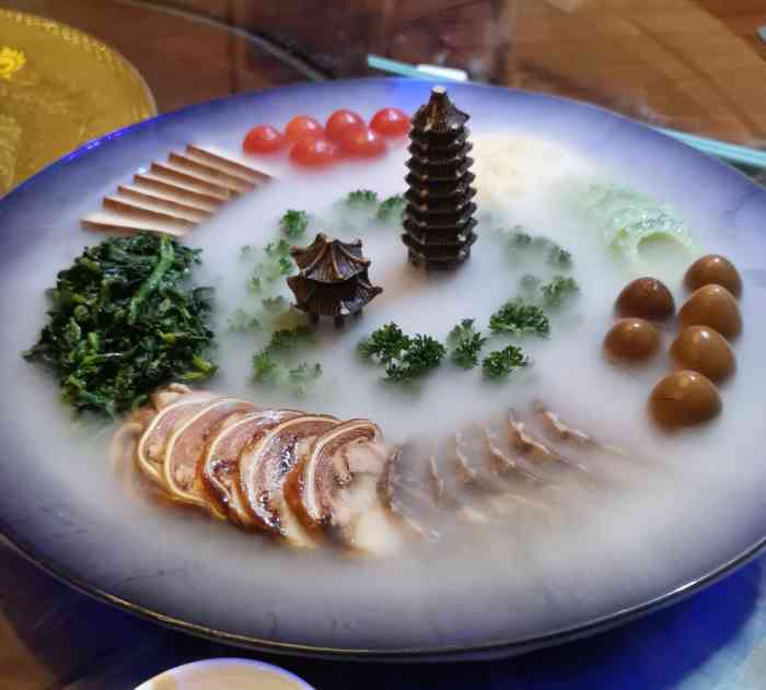 秋萍茶宴(东大名路店)-"座落于东大名路上的这家秋萍茶宴在上海滩可.