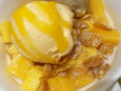 芒果脆心球-甜心妈妈·榴莲星级糖水(北京路总店)