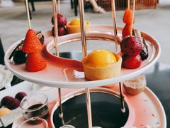 -亚龙湾喜来登·美景台大堂吧