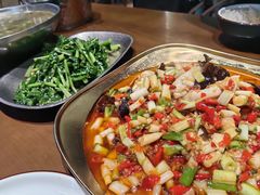 -三叔特色自贡菜(中海国际店)