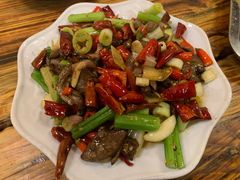 -小锅巴纳西餐厅