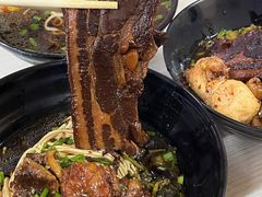 -小龙大肉面馆