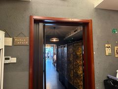 -万记麻辣烫国展总店