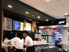 -麦当劳(世界城广场店)