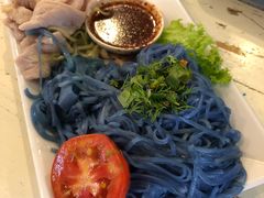 -蝶豆花蓝面条