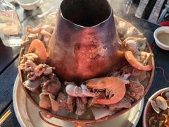-鑫渔港海鲜本地菜·山海关浑锅(东戴河店)