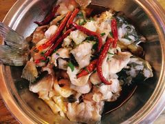 -隔壁老王·家常云南菜(花巷店)