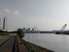-南京眼步行桥