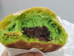 自家红豆抹茶面包-WHEAT&BAKER-麥(凯德来福士店)