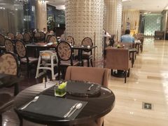 -圣丰索菲特·2 On 988 Café 自助餐厅