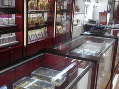 -雷允上(南京西路店)