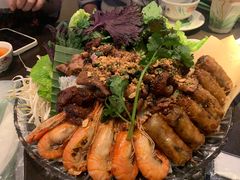 -大头虾越式风味餐厅(光明广场店)