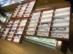 -广州宝岛眼镜武汉和光眼镜市场西区店