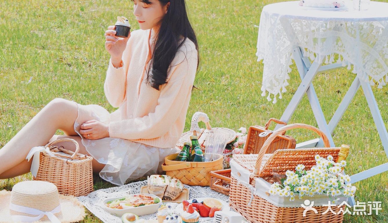 春日の野餐拍照丨法式浪漫田园风丨滤镜调色