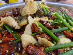 -乡土特色.冷锅鱼.牦牛肉汤锅