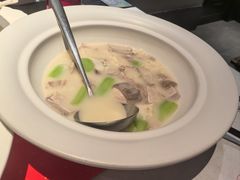 -馋遇江南·精致湖景雅宴(东方之门店)