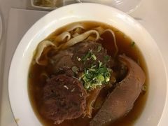 -天下三绝 牛肉面/红酒