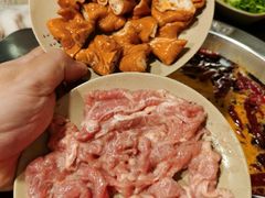-洞亭火锅(防空洞总店)