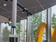 -麦当劳(北苑秋实路店)