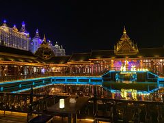 -东南亚风情赶摆街夜市