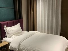 -枫华丽致酒店