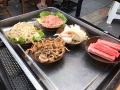 -周幺妹重庆老火锅(银泰城总店)