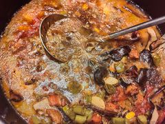 -黔蘑菇四季餐厅(观山湖店)