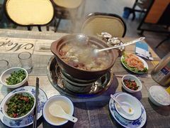 -东记炭炉·海鲜鸡煲(龙华店)
