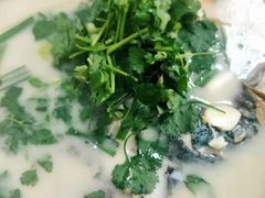 鱼头白汤-百味园土菜馆(迎宾东路店)