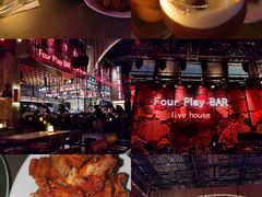 -FOUR PLAY BAR