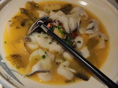 -荷塘秋月·本帮江浙菜(国权路店)