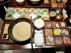 -银米·云南传统过桥米线(双廊黑金冠店)